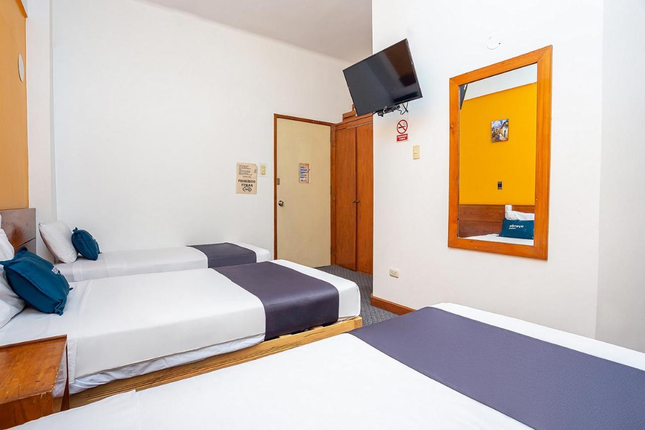 Ayenda Goldi Hotel Lima Buitenkant foto